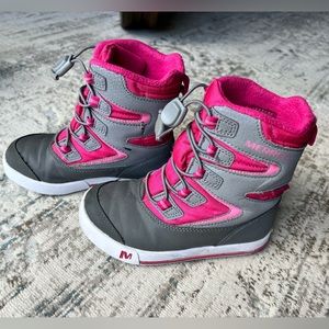 Merrell Snow Bank 2.0 Boots in Pink size 11 Toddler